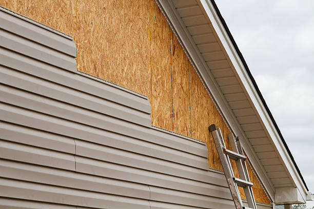 24/7 Emergency Vinyl Siding experts in Aurora, IL
